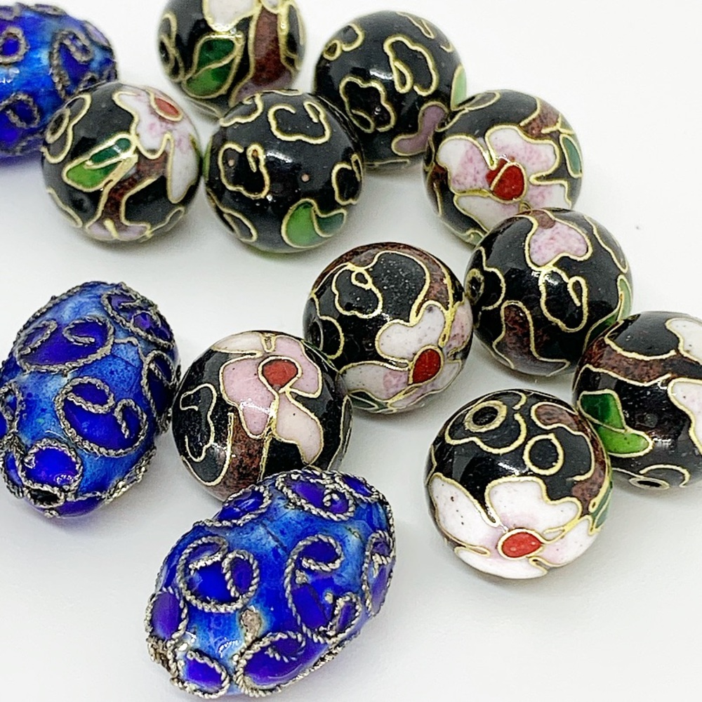 14 Blue and Floral Vintage Cloisonné Beads !